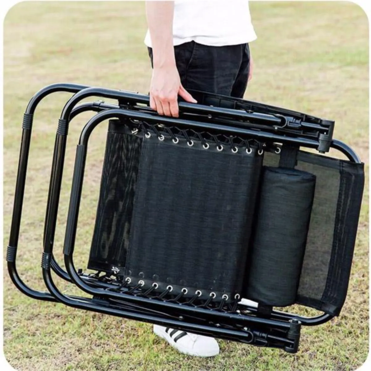 Roman Palúch - Veľmi jednoducho sa skladá, preto ho určite vezmem so sebou na dovolenku! Veľmi spokojný zákazník!