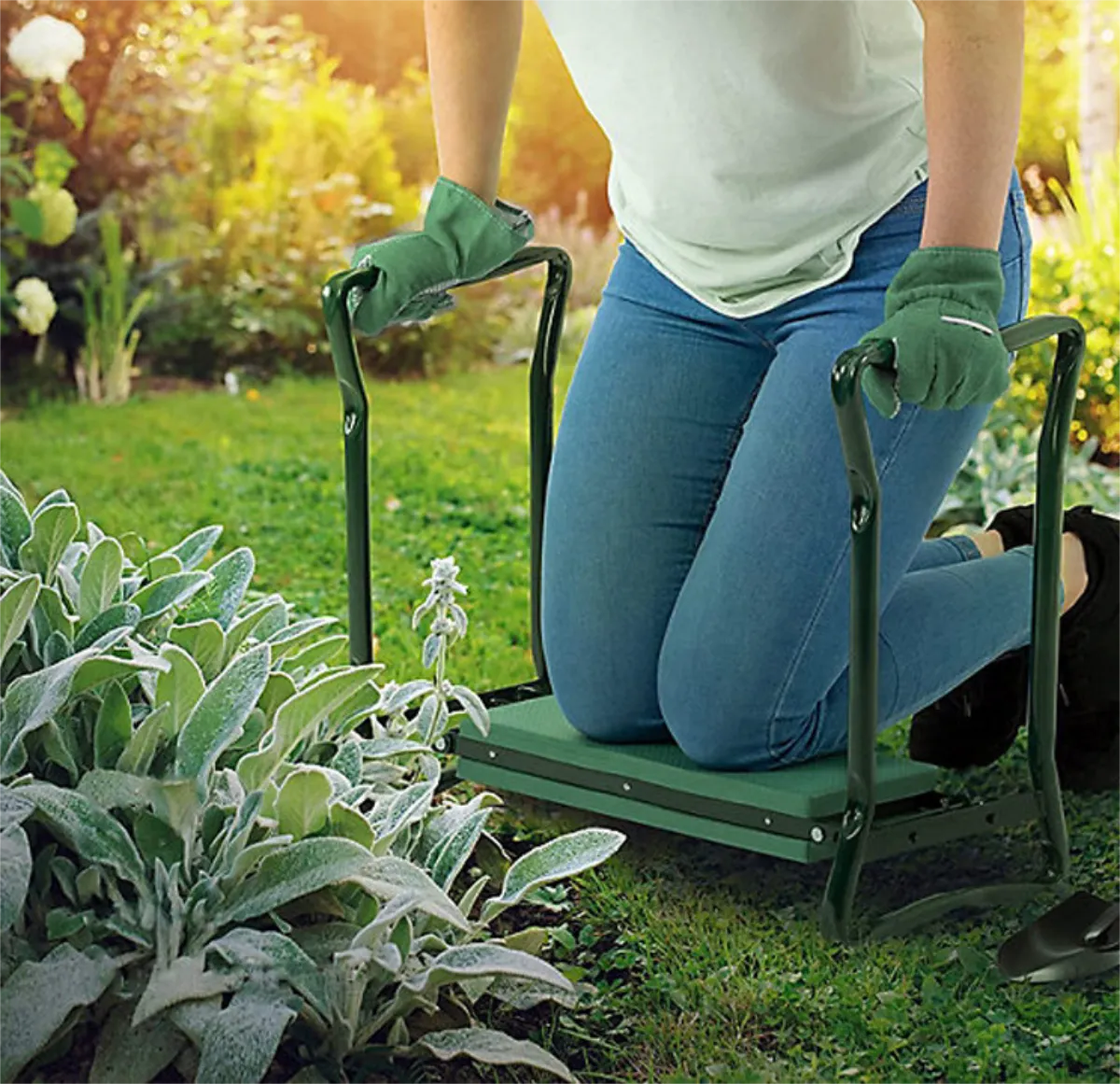 Eva Malíková - Veľmi spokojná, navyše som dostala kvalitné záhradné náradie. Ďakujem vám.