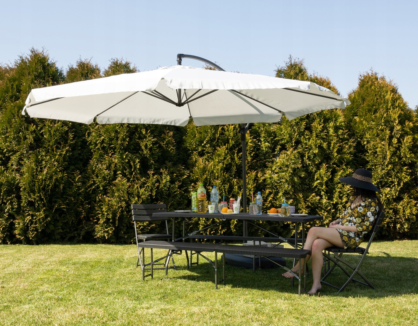 Tomáš Král - Kvalitný slnečník, dobrá cena, rýchle doručenie. Odporúčam!